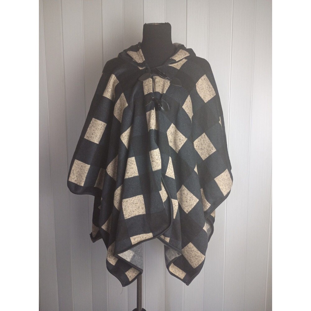 Le Moda Women's Plaid Hooded Toggle Poncho Sweater Wrap One Size Black/Beige